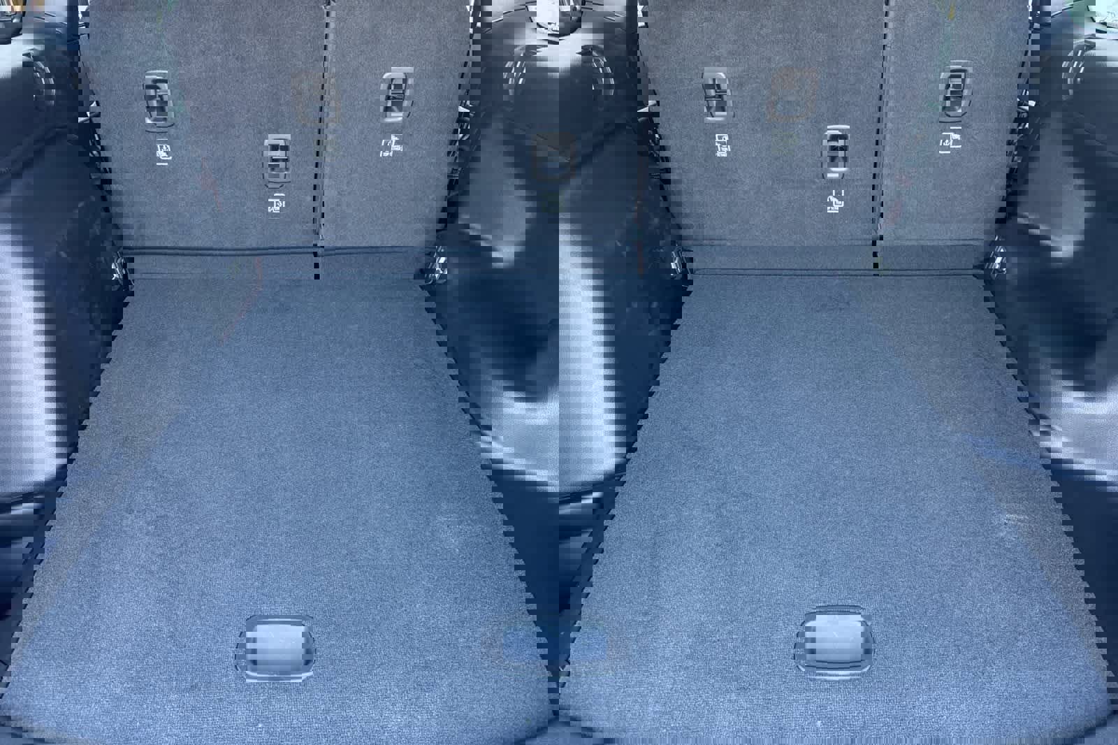 New 2025 Jeep Grand Cherokee Limited w/ Luxury Tech Group II image 16