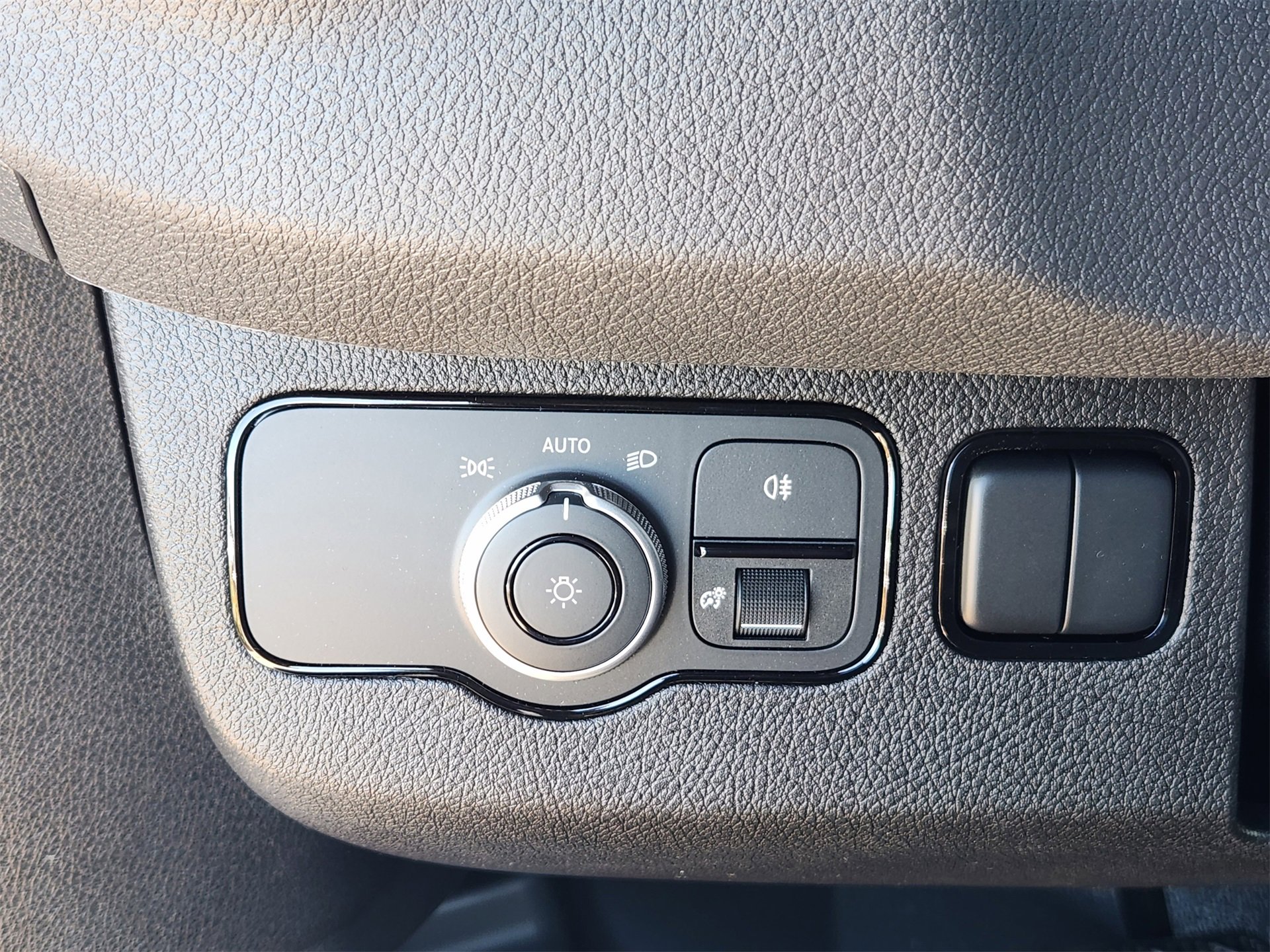 New 2026 Mercedes-Benz Sprinter 144 Cargo image 18