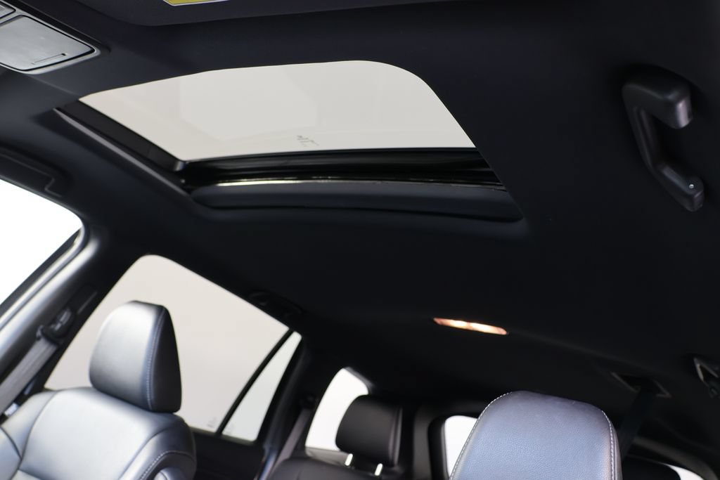 Used 2023 Honda Passport EX-L image 18