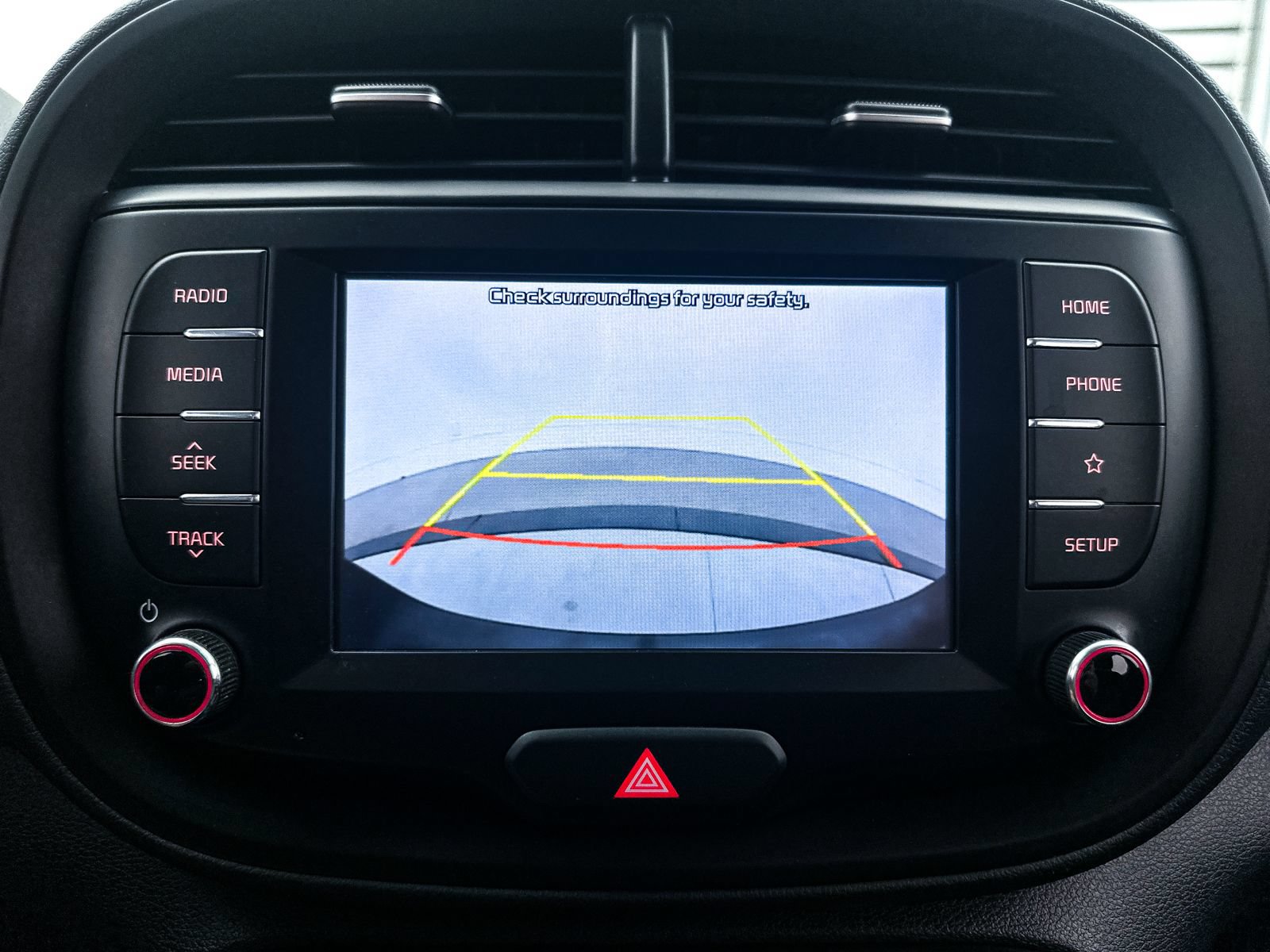 Used 2020 Kia Soul LX FWD image 5