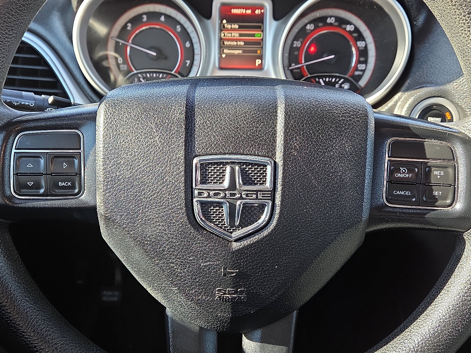 Used 2019 Dodge Journey SE image 16