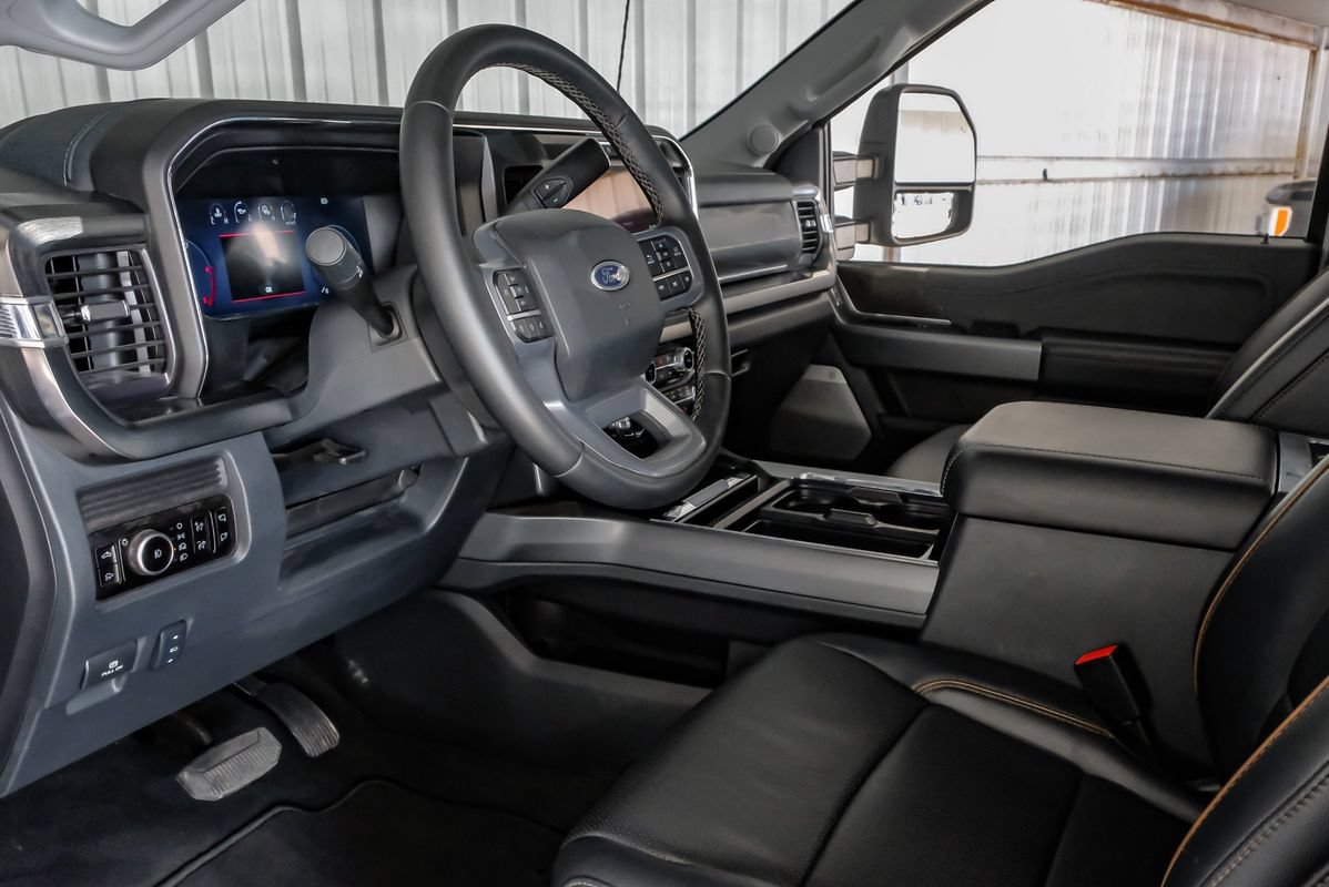 Used 2025 Ford F250 Lariat AWD/4WD image 15