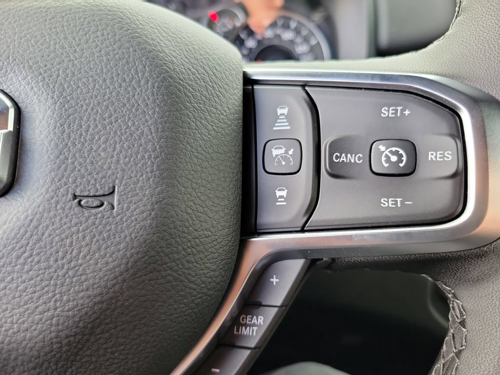 New 2026 RAM 1500 Big Horn AWD/4WD image 6