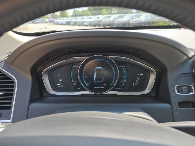 Used 2016 Volvo XC60 T5 Premier w/ Proximity Package FWD image 32