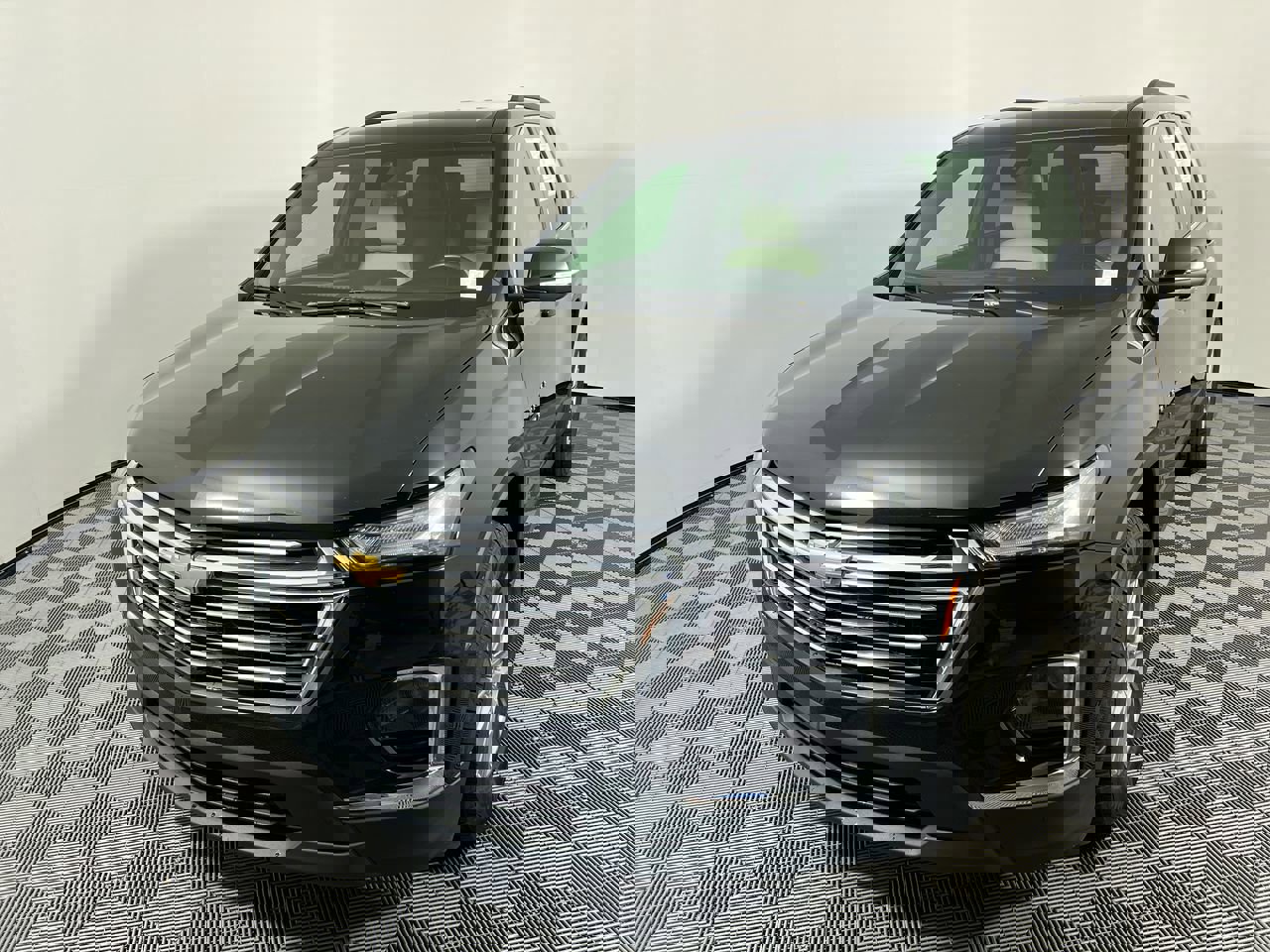 Used 2023 Chevrolet Traverse LT image 7