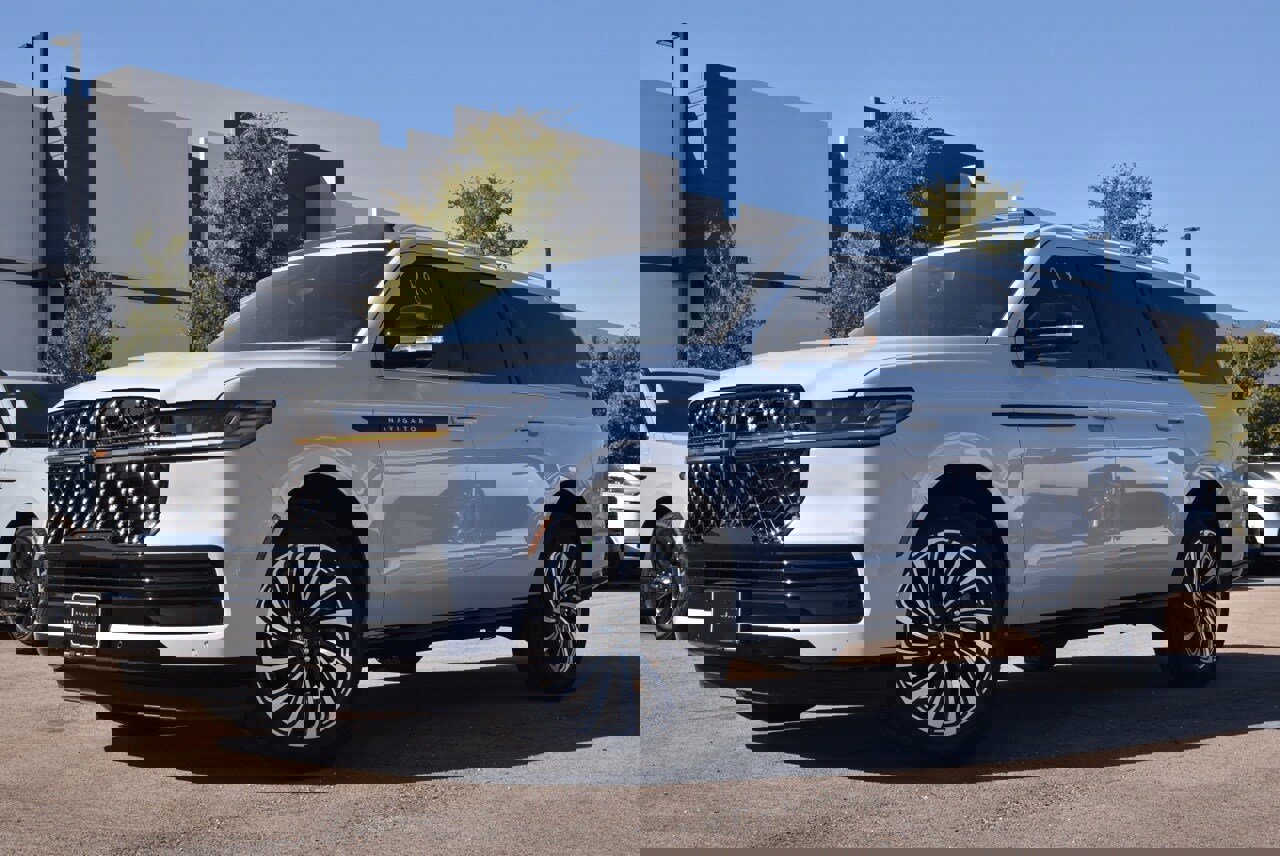 New 2025 Lincoln Navigator L Black Label