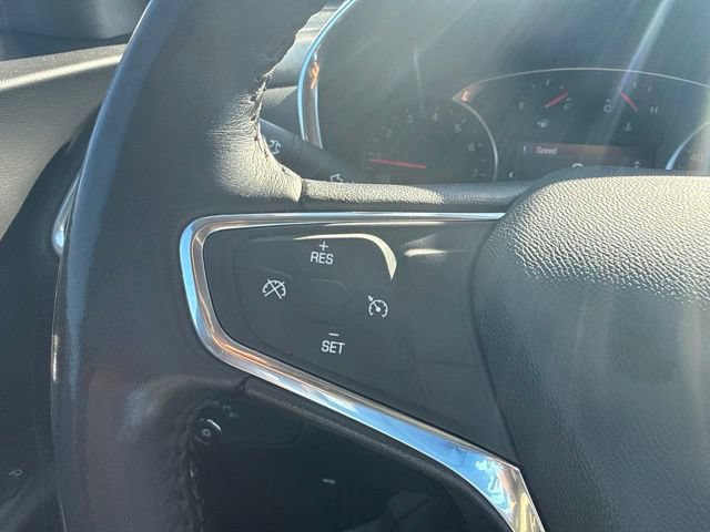Used 2019 Chevrolet Equinox LT FWD image 18