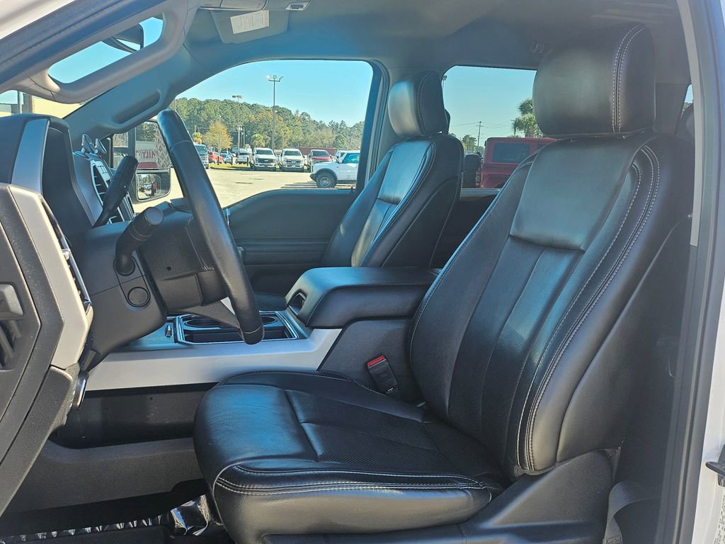 Used 2020 Ford F250 Lariat w/ Lariat Ultimate Package image 4
