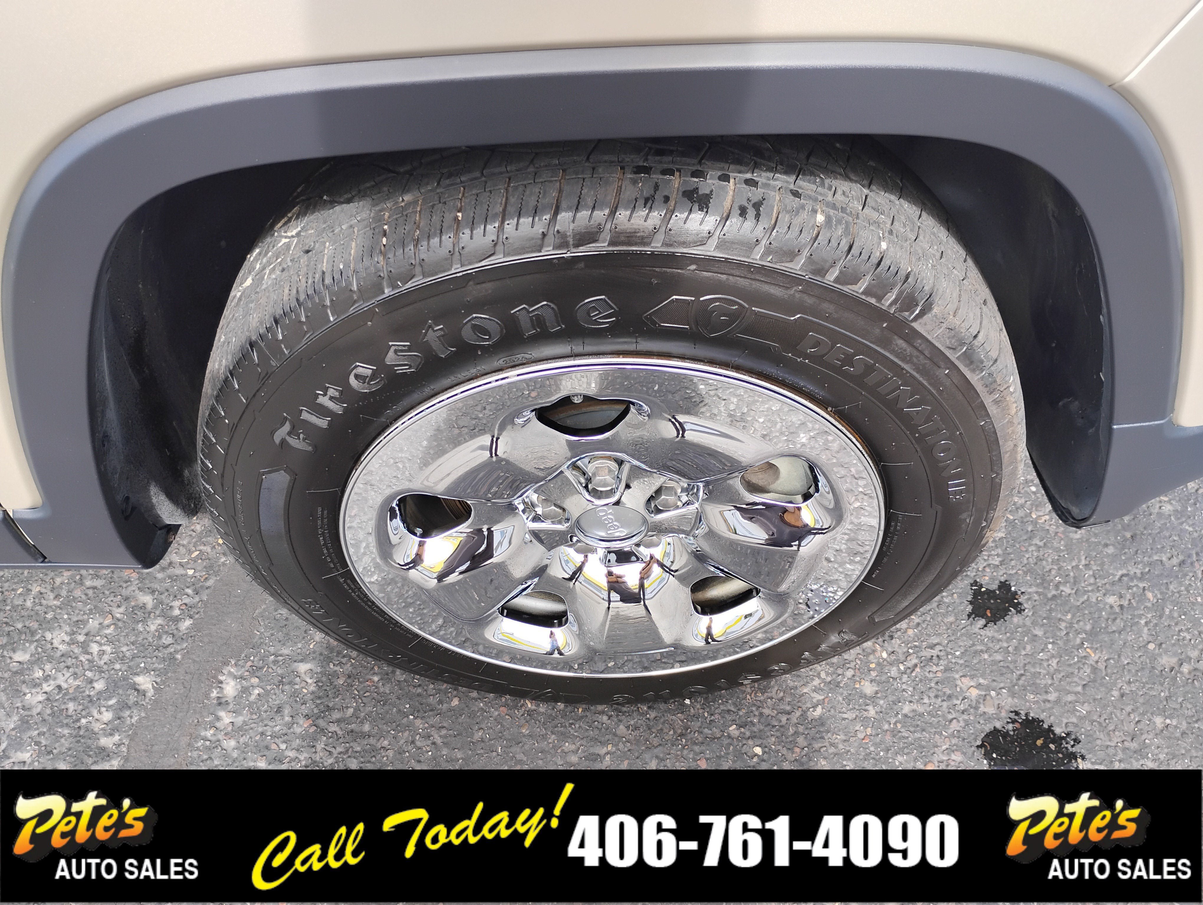Used 2015 Jeep Cherokee Sport AWD/4WD image 18
