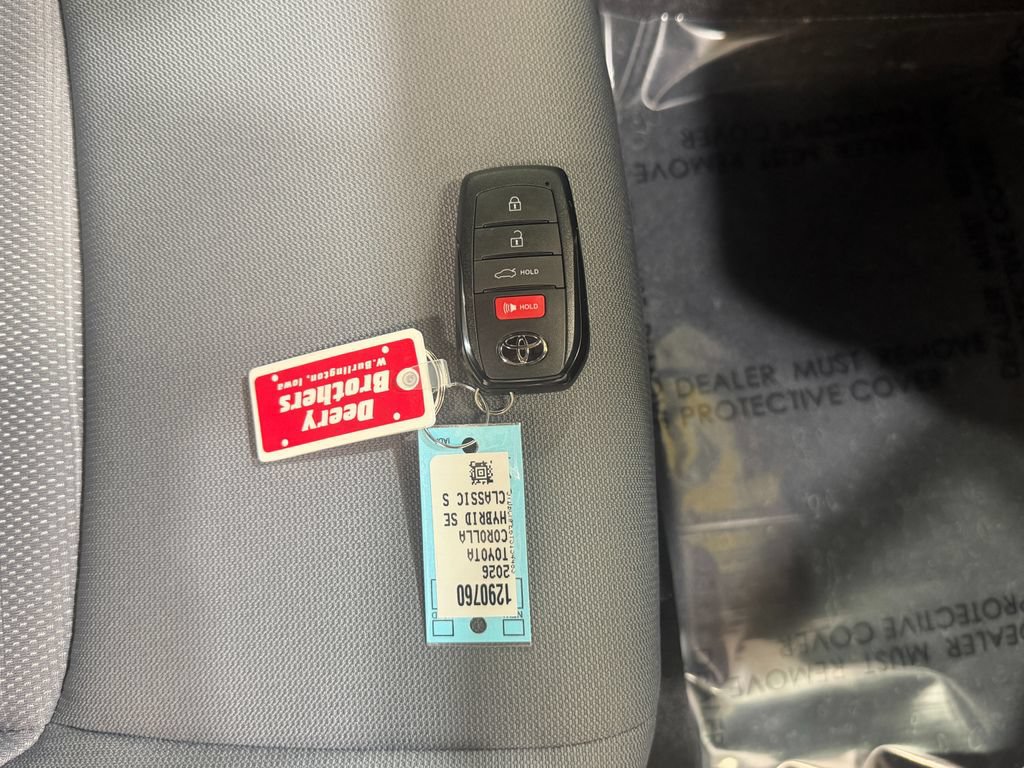 New 2026 Toyota Corolla SE w/ SE Premium Package FWD image 6