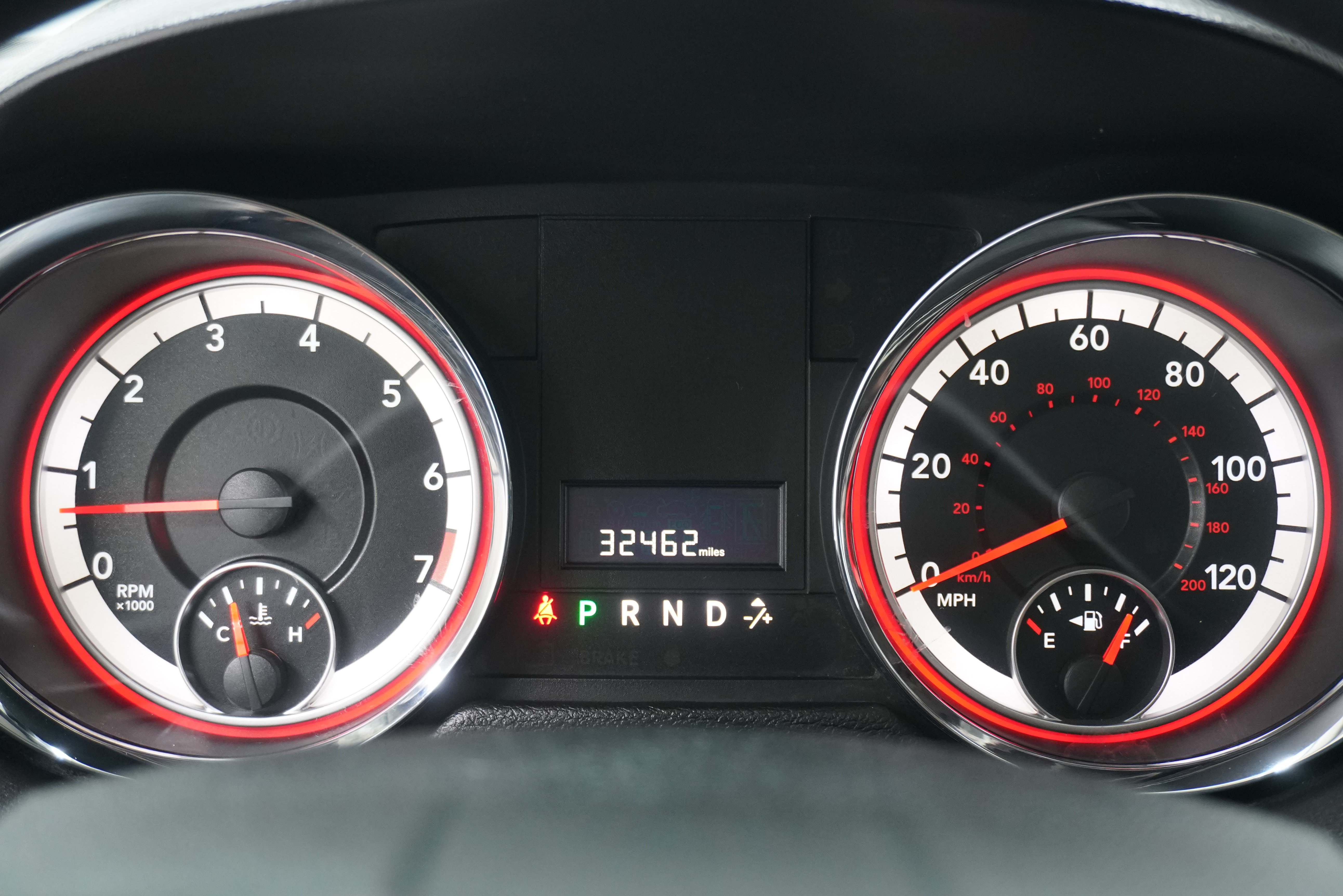 Used 2018 Dodge Grand Caravan SE w/ UConnect Hands-Free Group FWD image 18