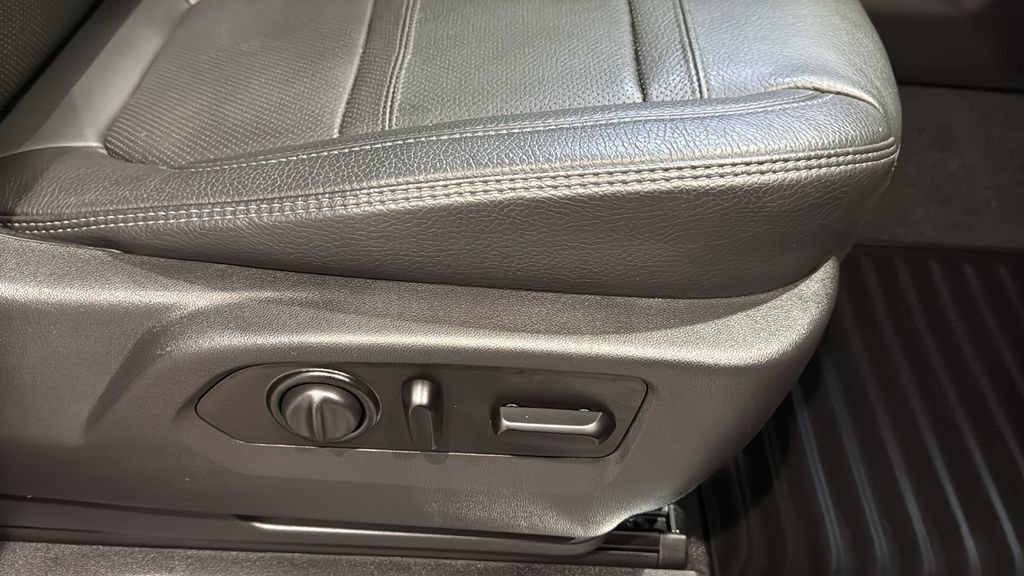 Used 2020 GMC Sierra 1500 Denali w/ Denali Ultimate Package image 13