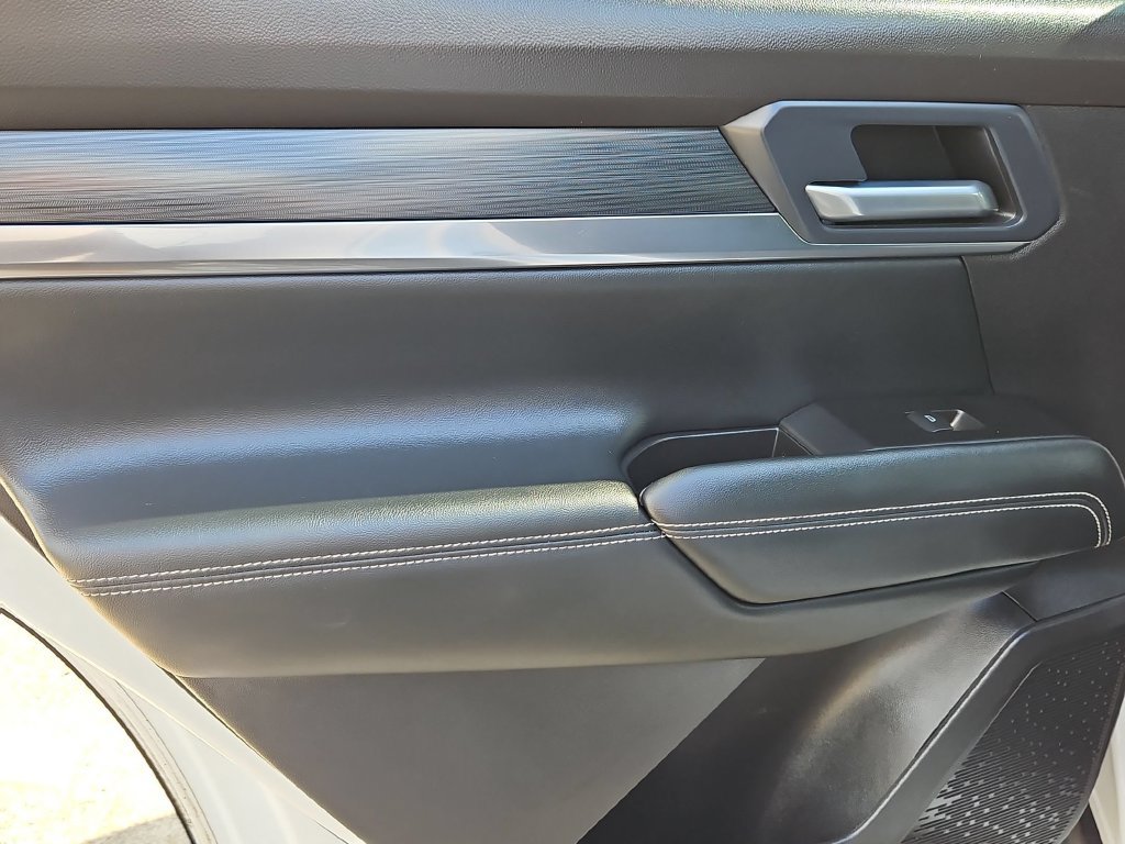 Used 2026 GMC Terrain Elevation FWD image 27