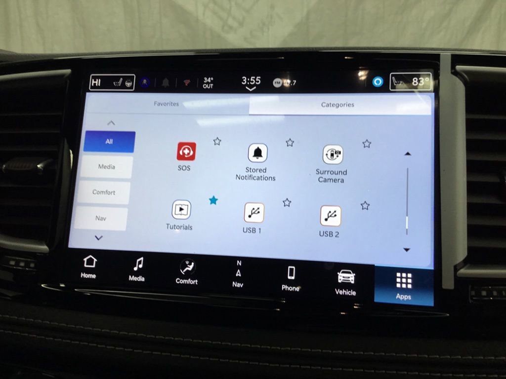 New 2026 Chrysler Pacifica Limited image 33