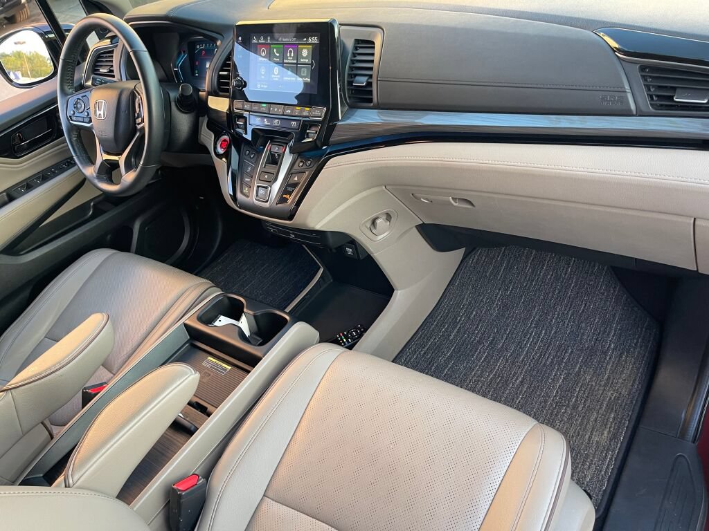 Used 2021 Honda Odyssey Elite image 35