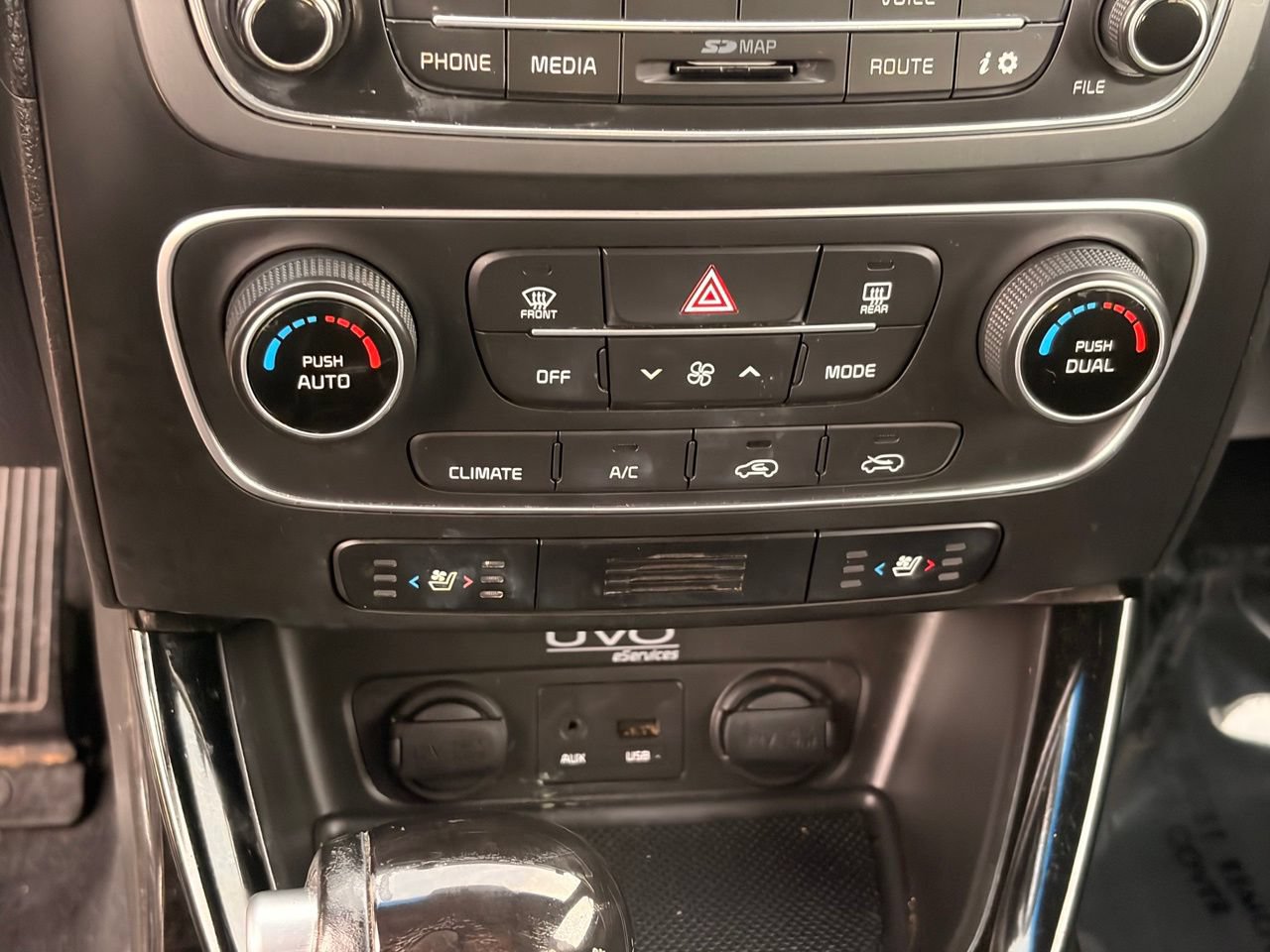 Used 2014 Kia Sorento SX FWD image 24