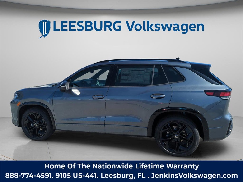 New 2026 Volkswagen Tiguan SE R-Line image 10