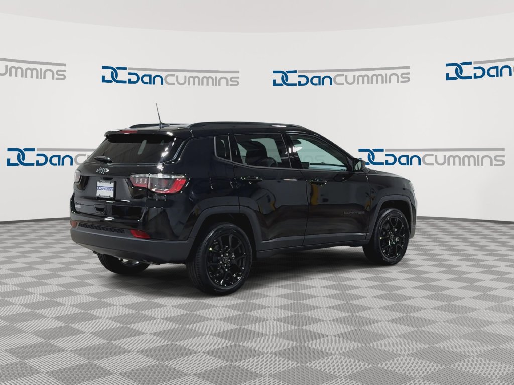 New 2026 Jeep Compass Latitude AWD/4WD image 8