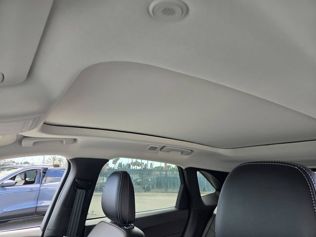 Used 2025 Ford Escape SE w/ PHEV Premium Package FWD image 10
