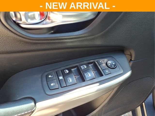 Used 2021 Jeep Cherokee Latitude Lux 80th Anniv w/ Quick Order Package 26U 80TH AWD/4WD image 16