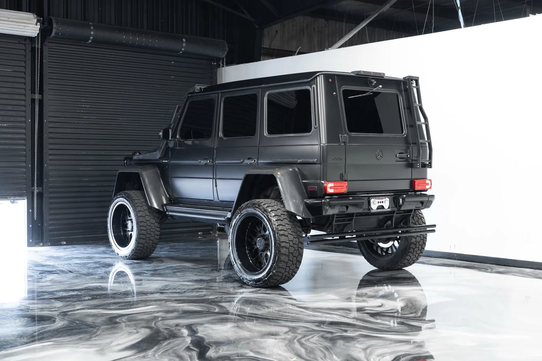 Used 2017 Mercedes-Benz G 550 Squared image 15