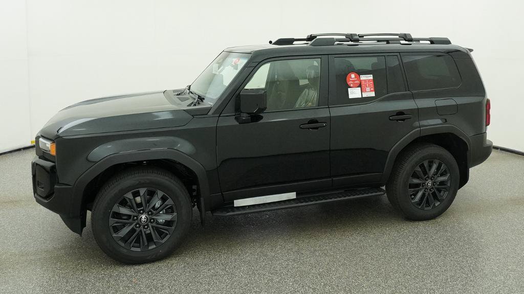 New 2027 Toyota Land Cruiser w/ Premium Package AWD/4WD image 5