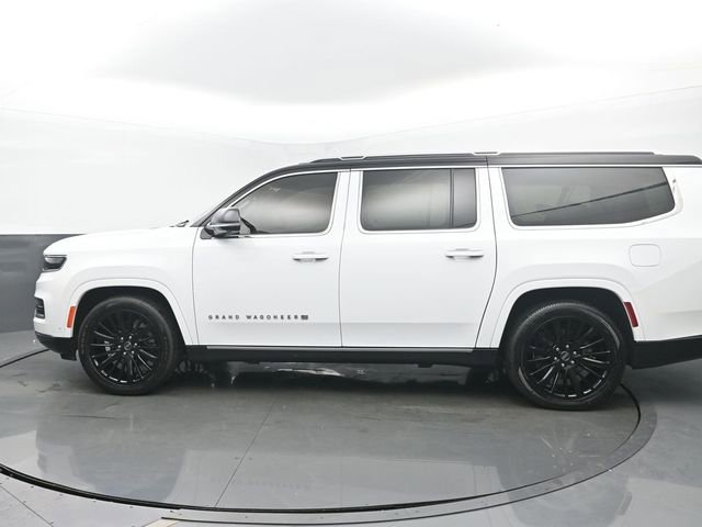 Used 2024 Jeep Grand Wagoneer L Series III image 3