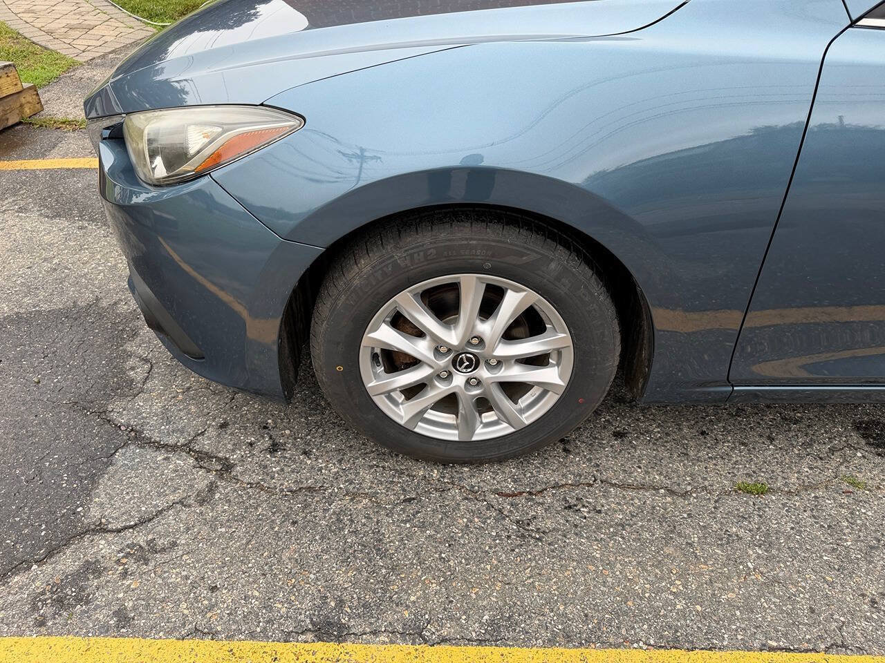 Used 2016 MAZDA MAZDA3 i Touring FWD image 10