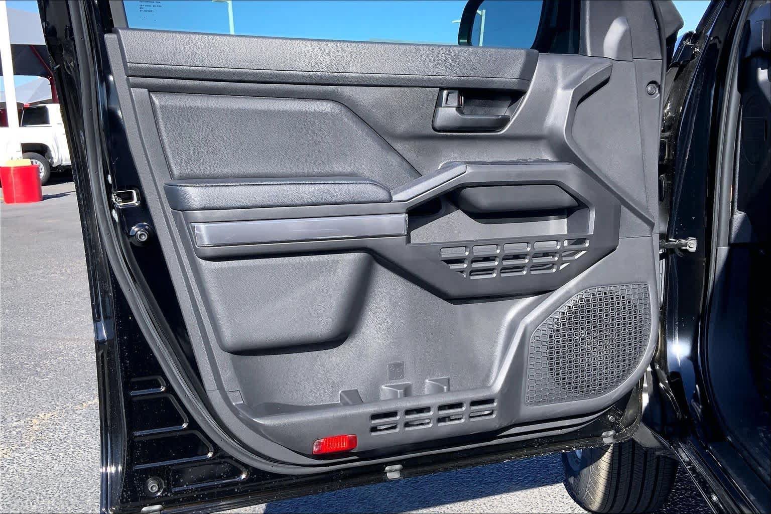 New 2026 Toyota Tacoma SR5 AWD/4WD image 10