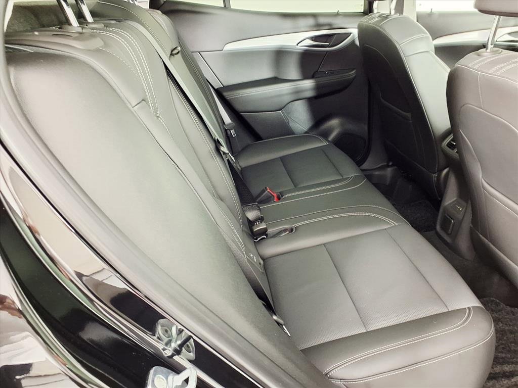 Used 2024 Buick Envision Avenir image 22