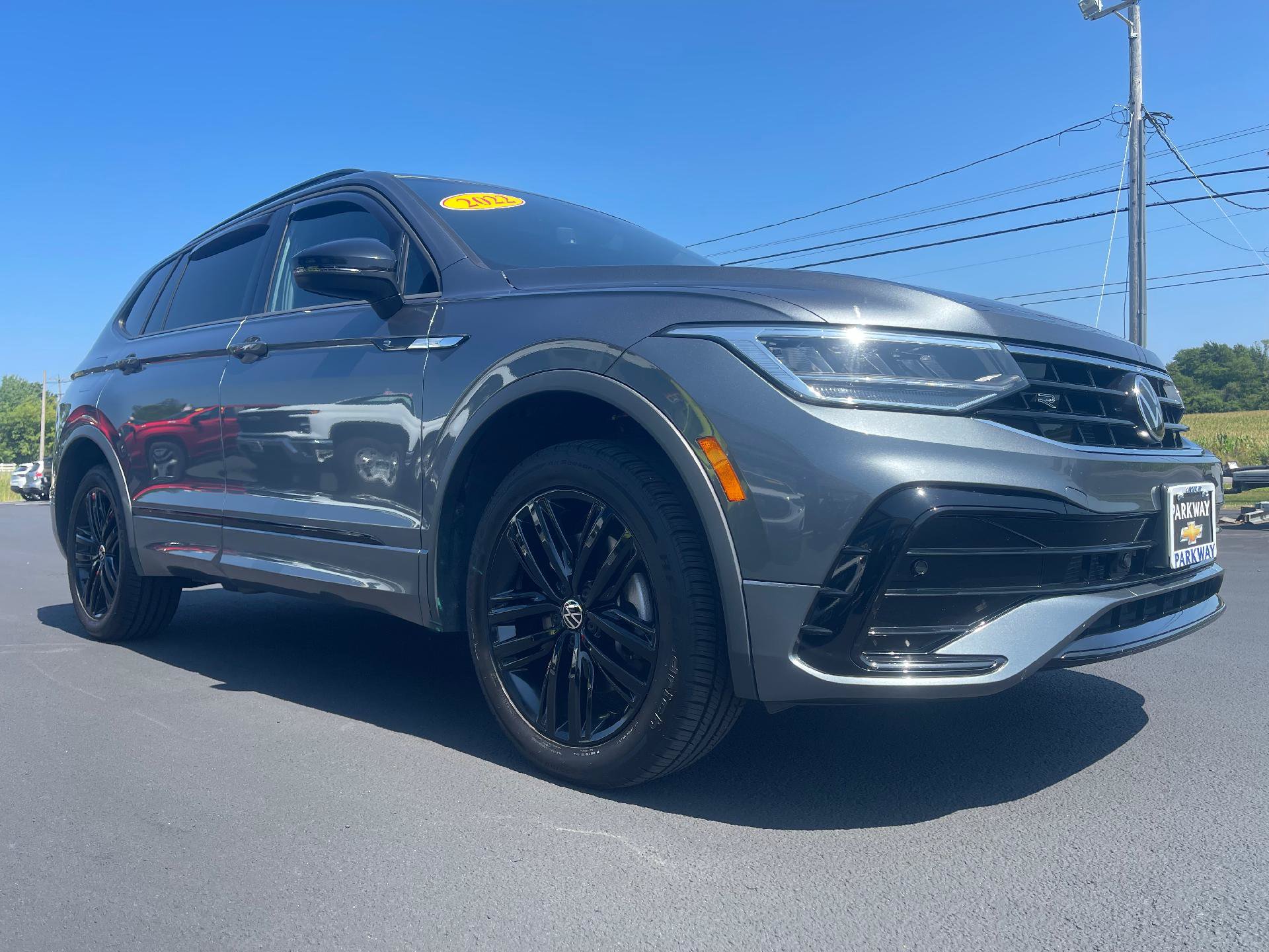 Used 2022 Volkswagen Tiguan SE R-Line