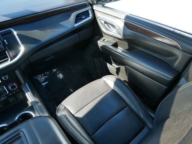 Used 2021 Chevrolet Tahoe High Country AWD/4WD image 11