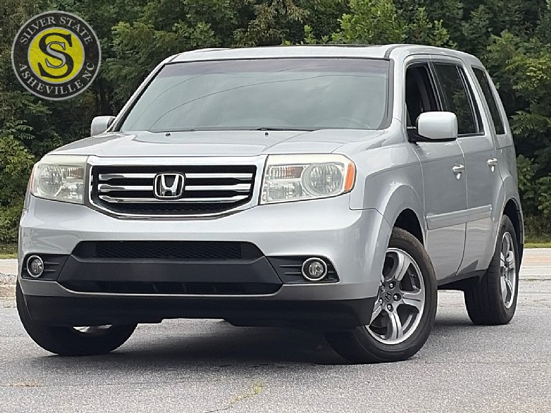 Used 2015 Honda Pilot SE image 1