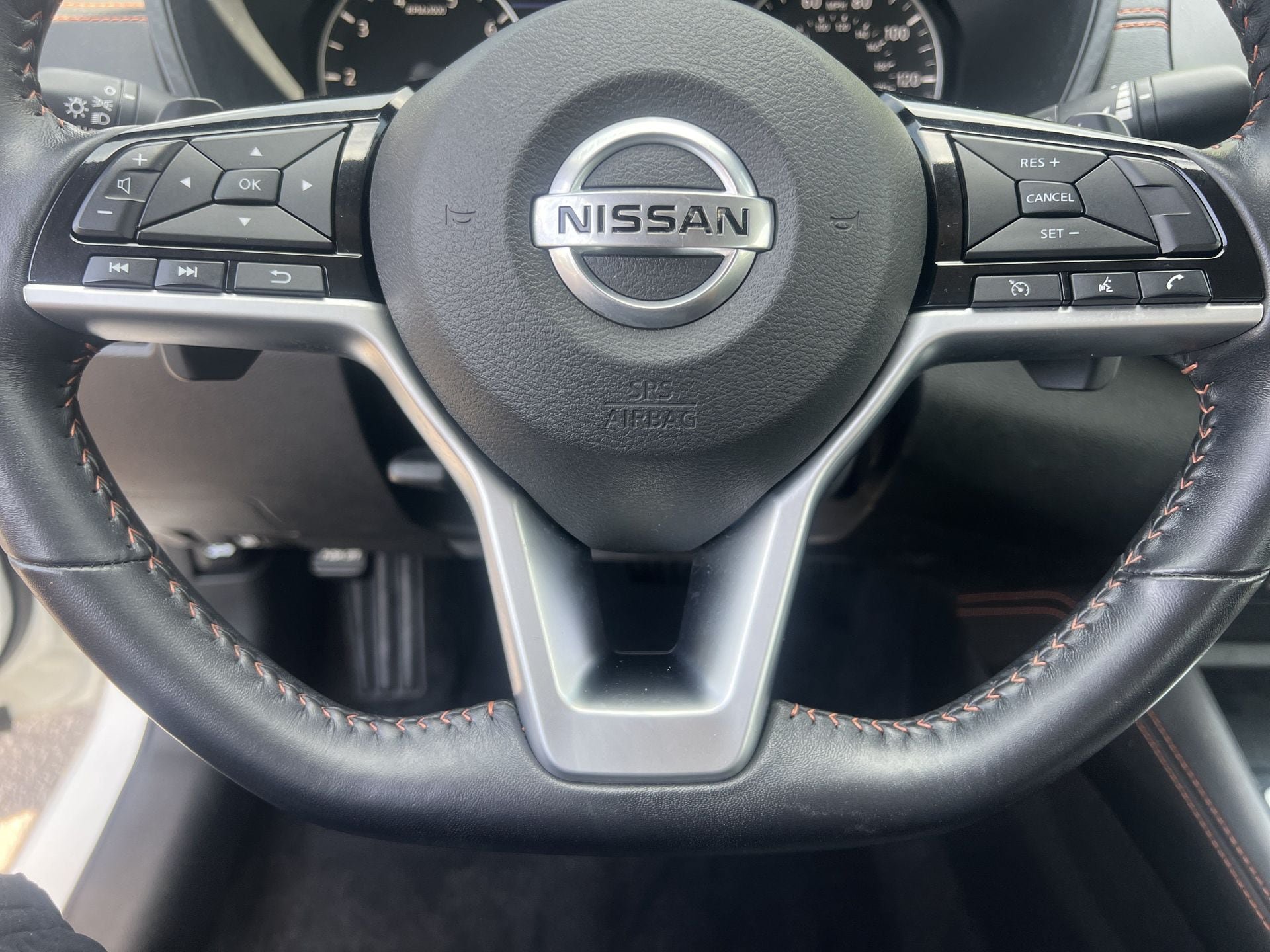 Certified 2021 Nissan Altima 2.5 SR FWD image 9