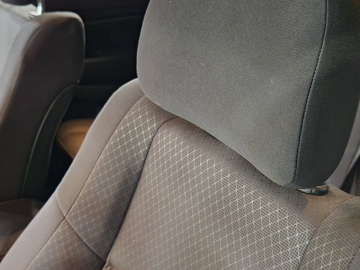 Used 2019 Jeep Grand Cherokee Laredo RWD image 31