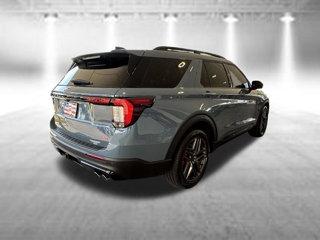 Used 2025 Ford Explorer ST w/ Sun And Sound Package AWD/4WD image 4