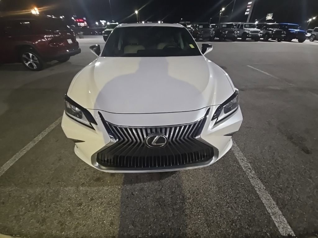 Used 2021 Lexus ES 350 w/ Premium Package image 32