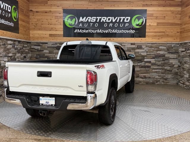 Used 2023 Toyota Tacoma TRD Off-Road AWD/4WD image 10