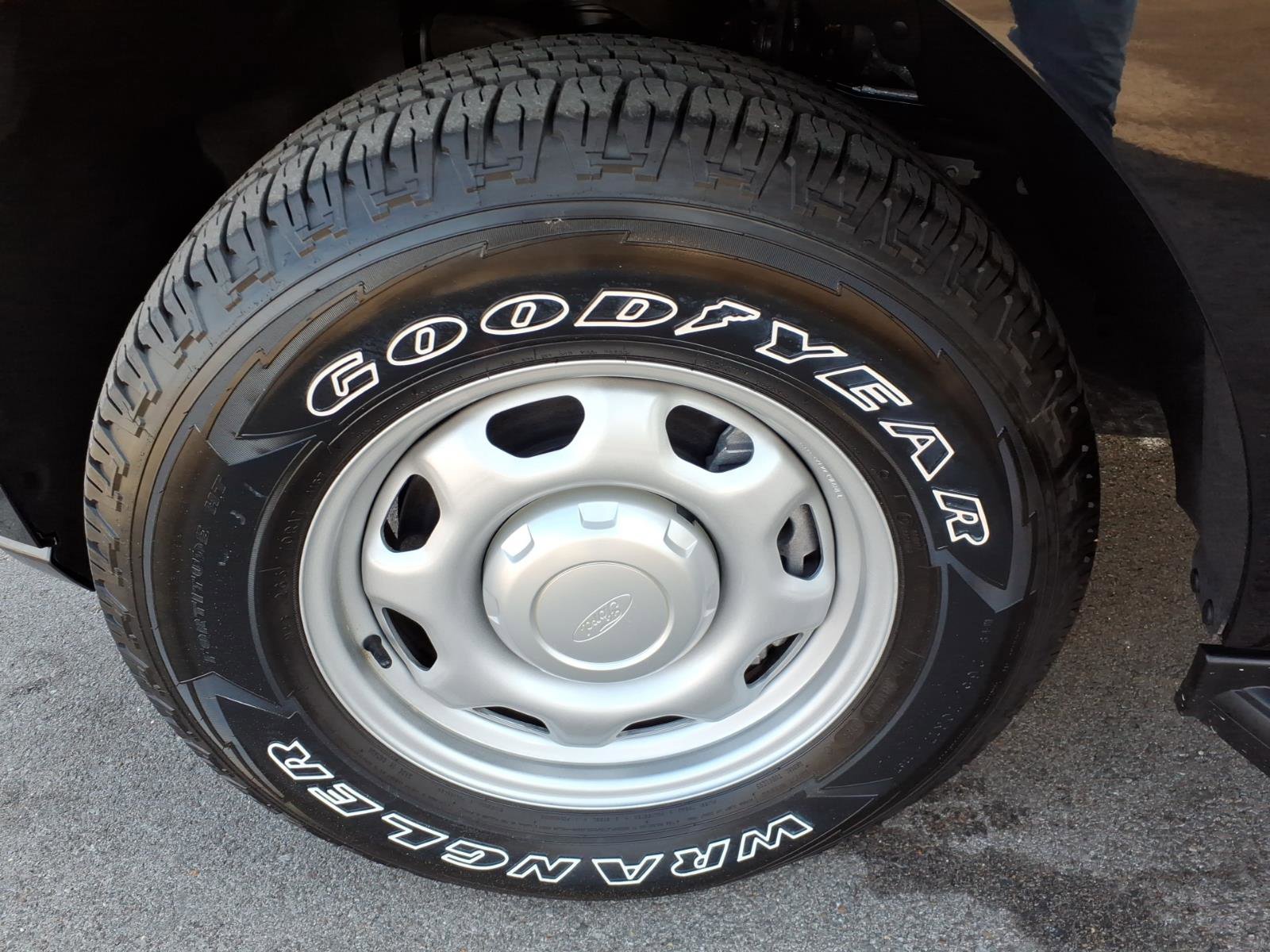 Certified 2023 Ford Expedition Max XL image 9