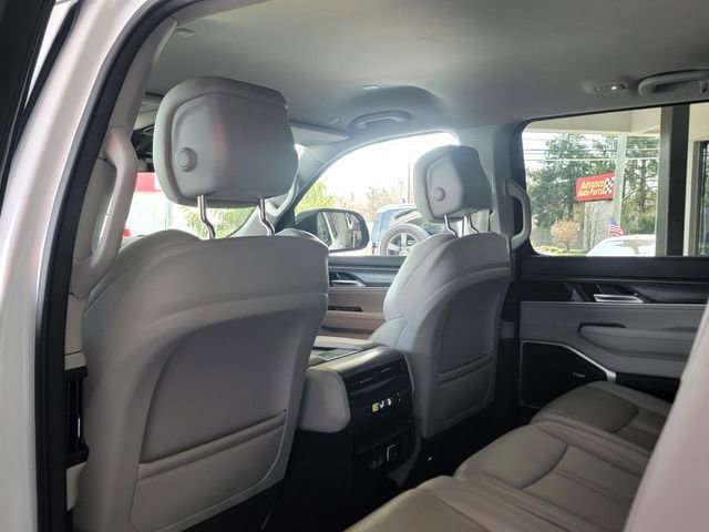 Certified 2023 Jeep Wagoneer L Series II image 16