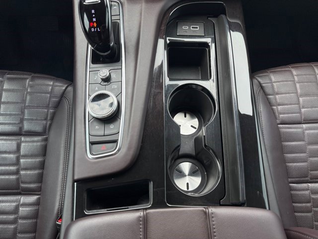 Used 2024 Cadillac Escalade Sport Platinum w/ LPO, ONYX Package AWD/4WD image 11