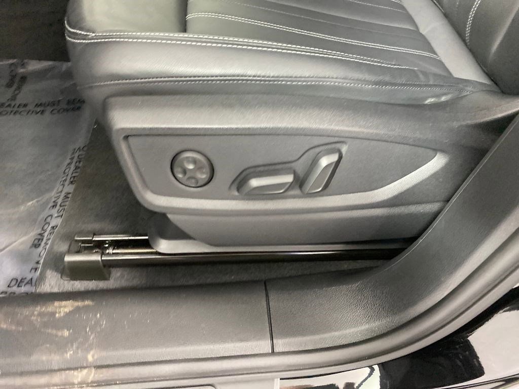 Used 2024 Audi Q5 2.0T Premium image 8