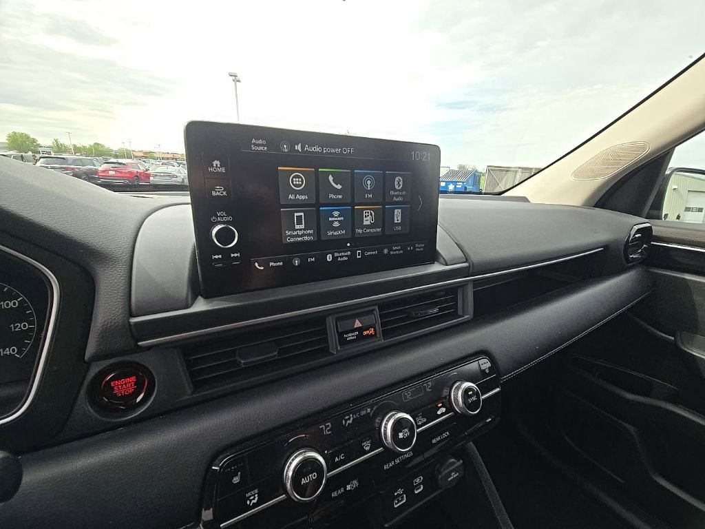 Used 2025 Honda Pilot EX-L image 18