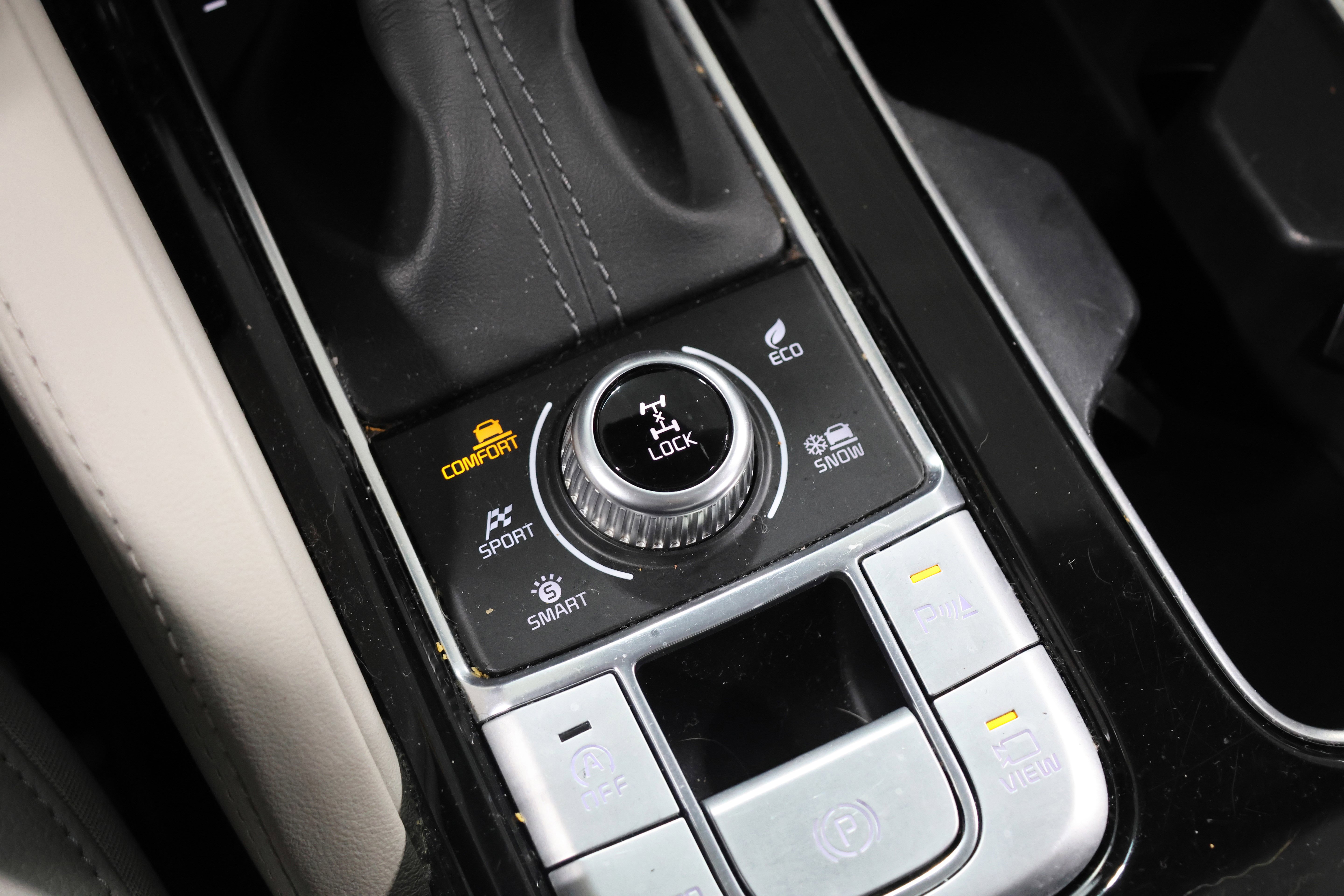 Used 2022 Kia Telluride SX image 31