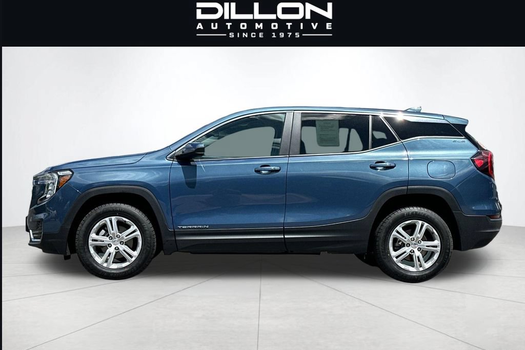 Used 2024 GMC Terrain SLE AWD/4WD image 7