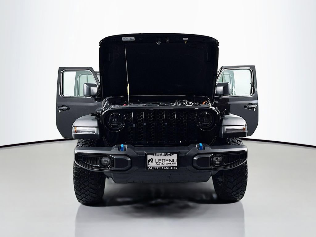 Used 2023 Jeep Wrangler Unlimited w/ Cold Weather Group image 21