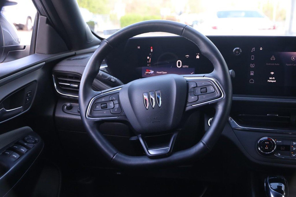 Used 2024 Buick Envista Preferred w/ Convenience I Package image 22