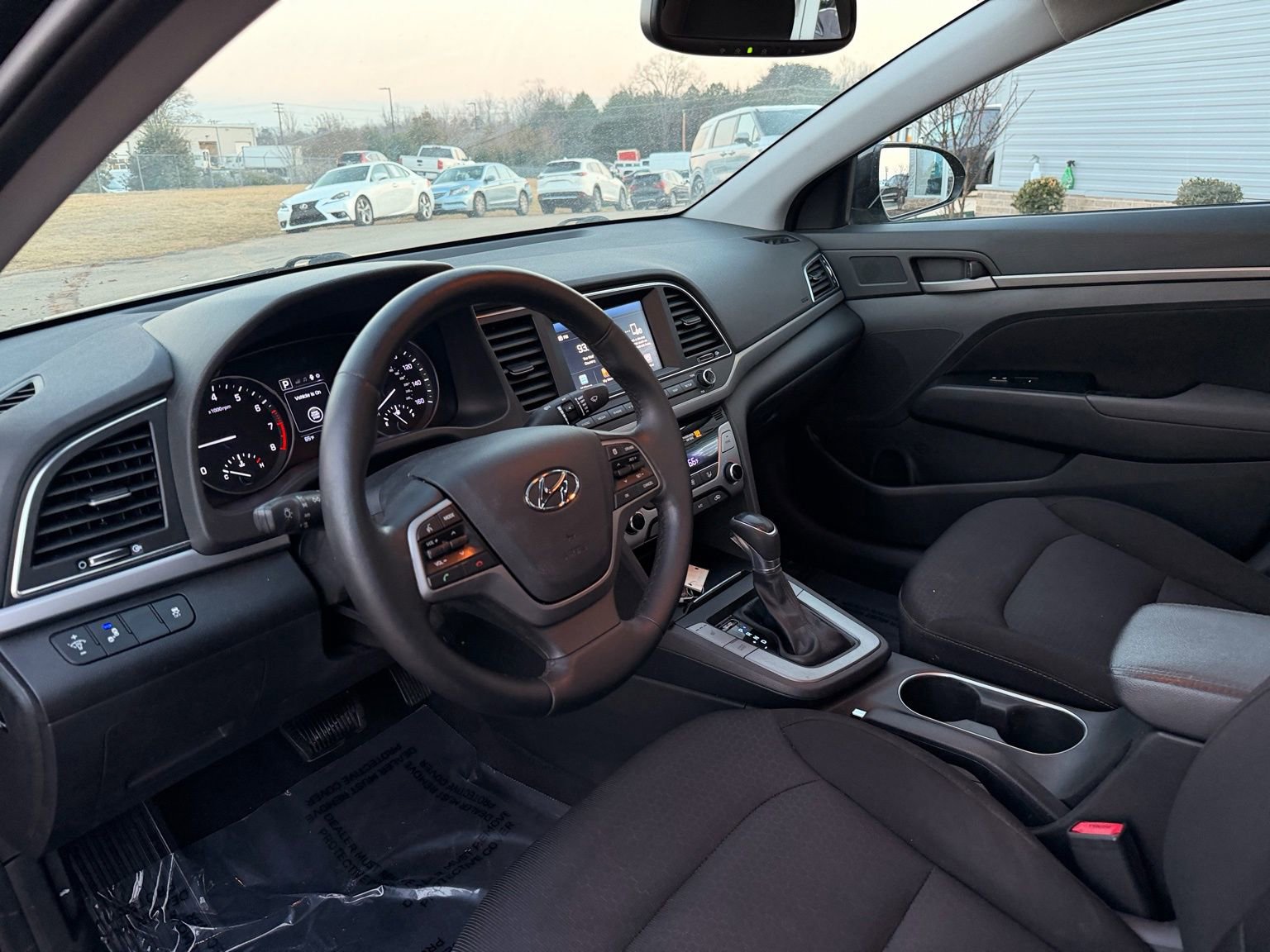 Used 2017 Hyundai Elantra Value Edition image 13