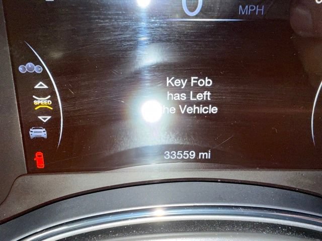 Used 2022 Jeep Grand Cherokee Limited AWD/4WD image 23