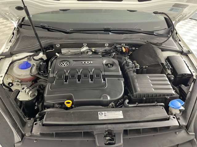 Used 2015 Volkswagen Golf TDI SEL FWD image 21